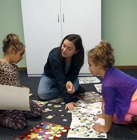 Spanish classes, French classes, Chinese classes, Spanish lessons for kids, Spanish classes for kids, French classes for kids, French lessons for kids, Chinese lessons for kids, Chinese classes for kids,  Spanish, French, Chinese, Spanish language, French language, Chinese language, language lessons, language classes, foreign language for kids, online language classes, online Spanish classes, online French classes, Online Chinese classes, classes for kids, Spanish language classes, French language classes, Chinese language classes, summer camps, Spanish camps, French camps, Chinese camps, Spanish summer camps, French summer camps, Chinese summer camps, Spanish language camps, French language camps, Chinese language camps, foreign language camps,  Columbus, Cincinnati, Cleveland, Detroit, Indianapolis, Pittsburgh, Louisville, Nashville, Nolensville, Franklin, Brentwood, Blue Ash, Mason, Dublin, Westerville, Hilliard, Gahanna, Preschool, French lessons, Spanish lessons, Chinese lessons, preschool, toddlers, language school