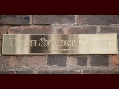 Plaque