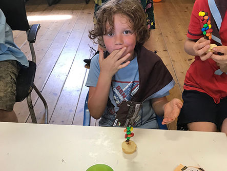 Bevers vieren een feestje
