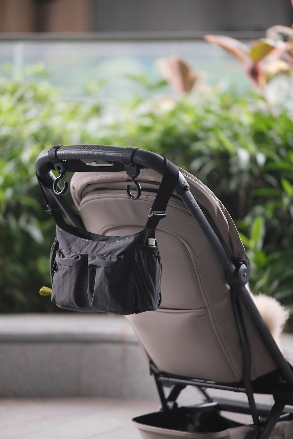 Thumbnail: WALK BAG 2.0 遛狗外出包 寵物袋 - 深灰色