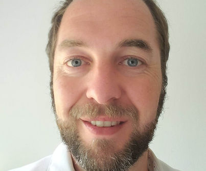 photo badge2.jpg