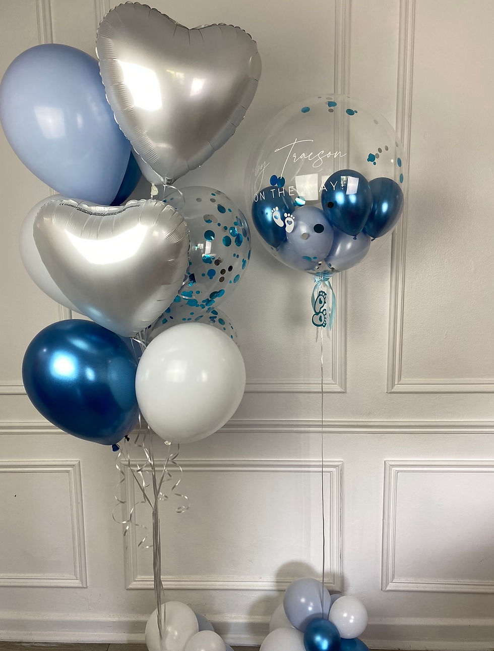 Thumbnail: Helium Balloon Bouquet: Lovely 