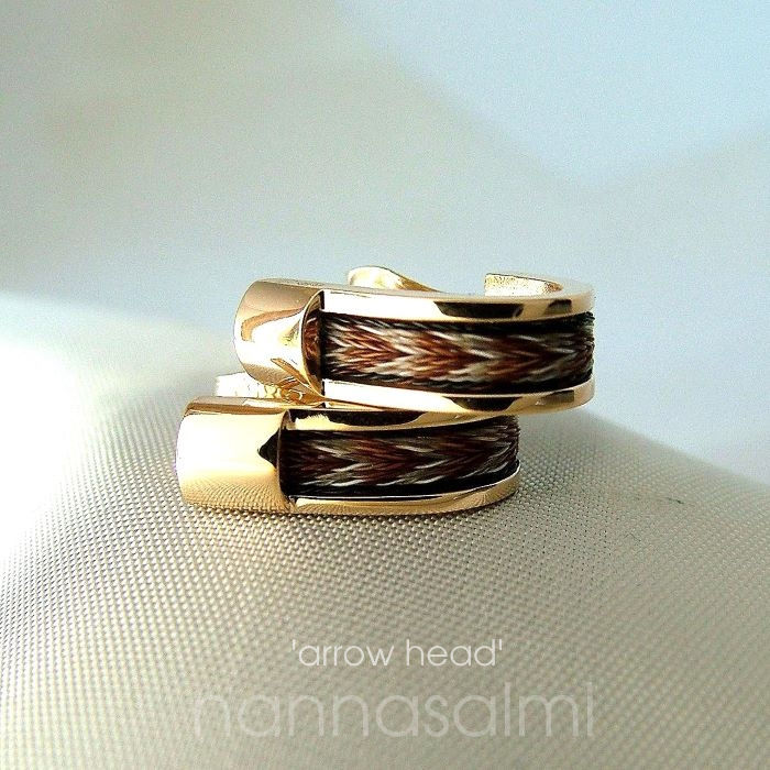 Thumbnail: Custom horsehair earrings Jouhikorvakorut Paardenhaaroorbel Boucle d oreille en crin Pferdehaarohrringe 馬の毛のイヤリング