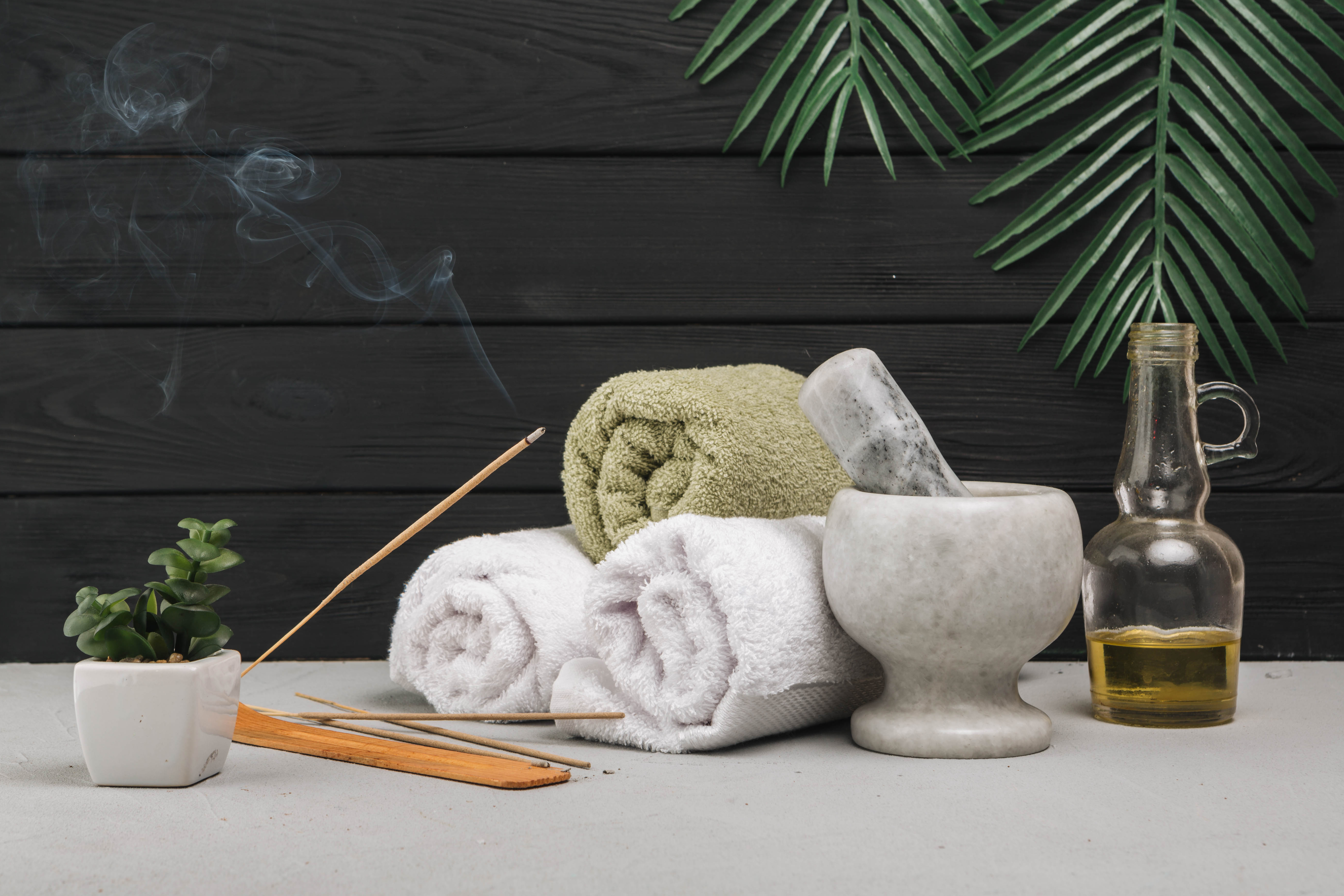 natural-elements-spa-with-aromatic-incense.jpg