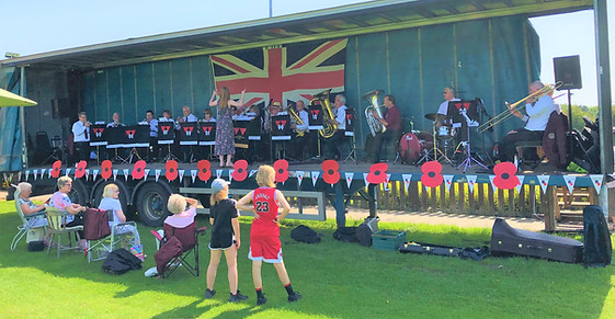 band shireoaks.JPG