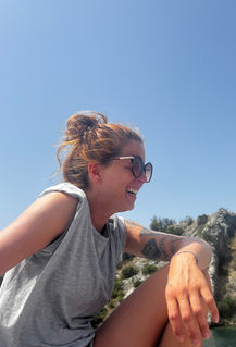 Stephanie Spitz, Lektorat Wortschliff, Lektorat und Übersetzung, Spanisch, Englisch, Deutsch als Muttersprache, Worte schleifen, Worte feilen, Texten den letzten Schliff geben, eine Lektorin in der Freizeit