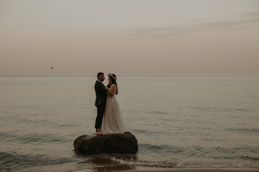 plener ślubny Gdańsk, plener ślubny Gdynia, Gdynia Orłowo, plaża Gdynia Orłowo, huśtawka na plaży Orłowo, zdjęcia na huśtawce w Orłowie Gdynia, zdjęcia nad morzem, zdjęcia ślubne nad morzem, najlepszy fotograf ślubny, fotograf Warszawa, fotograf ślubny Warszawa