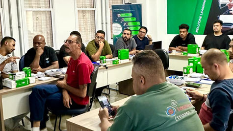 Treinamento Técnico: Mão na Massa Linha 8000 | Bellfone Santa Ifigênia