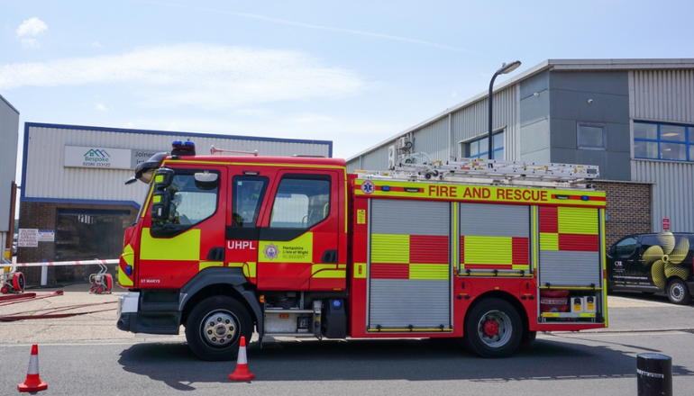 Wight Brainy Bunch Launch Fire Engine Pull At Newport Quay