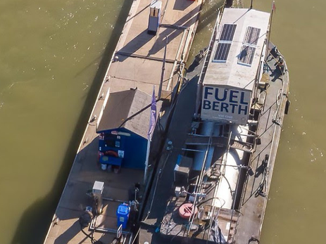 Cowes Harbour Fuel Berth to Close Temporarily Due to High Demand