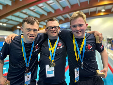 Isle Of Wight Swimmer Zac Lacey Strikes Gold At European Championships