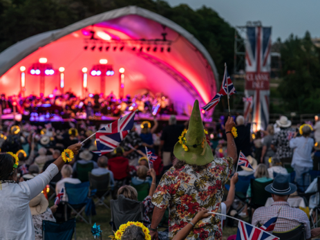 Proms Concert At Robin Hill Raises Money For Mountbatten Hospice