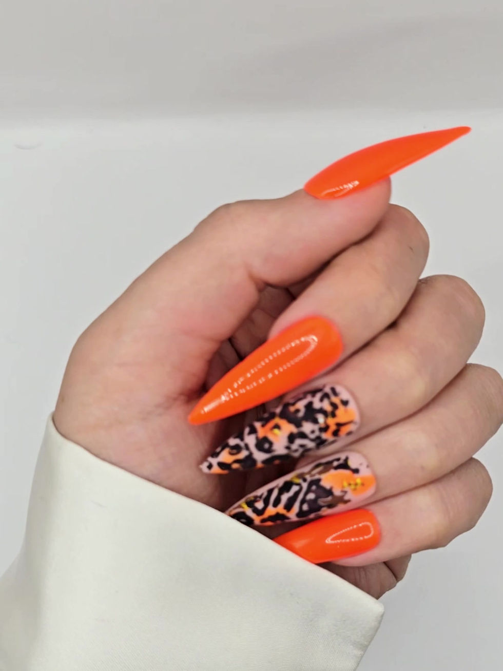 Thumbnail: B-278 - XL Stiletto - Neon Oranje met print - Print