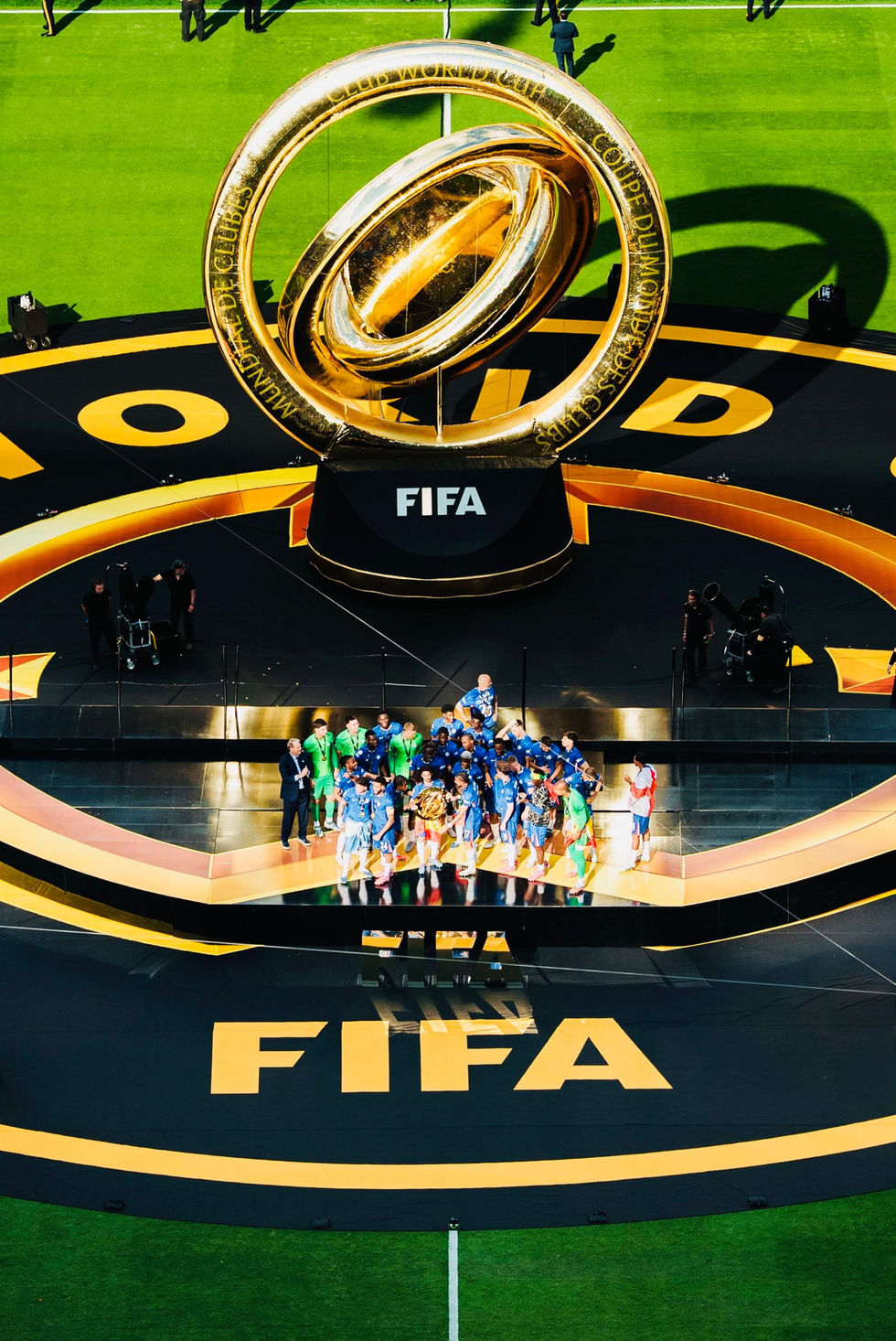 Cérémonie
Coupe du monde des clubs
Trophée géant gonflable
