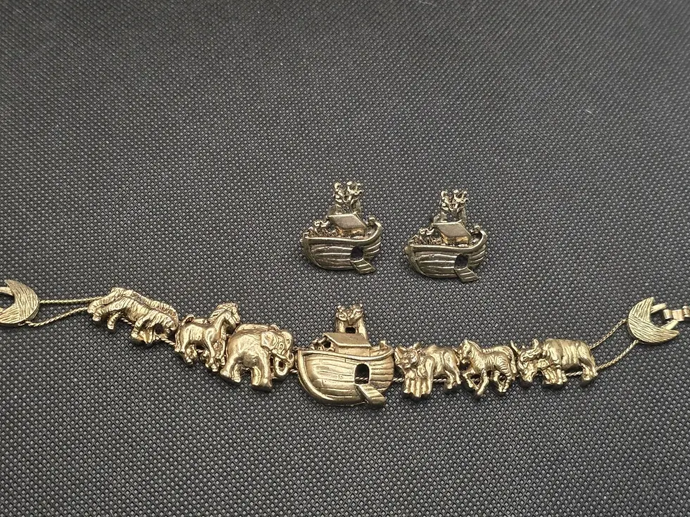 Thumbnail: Noah's Ark bracelet and boat earrings