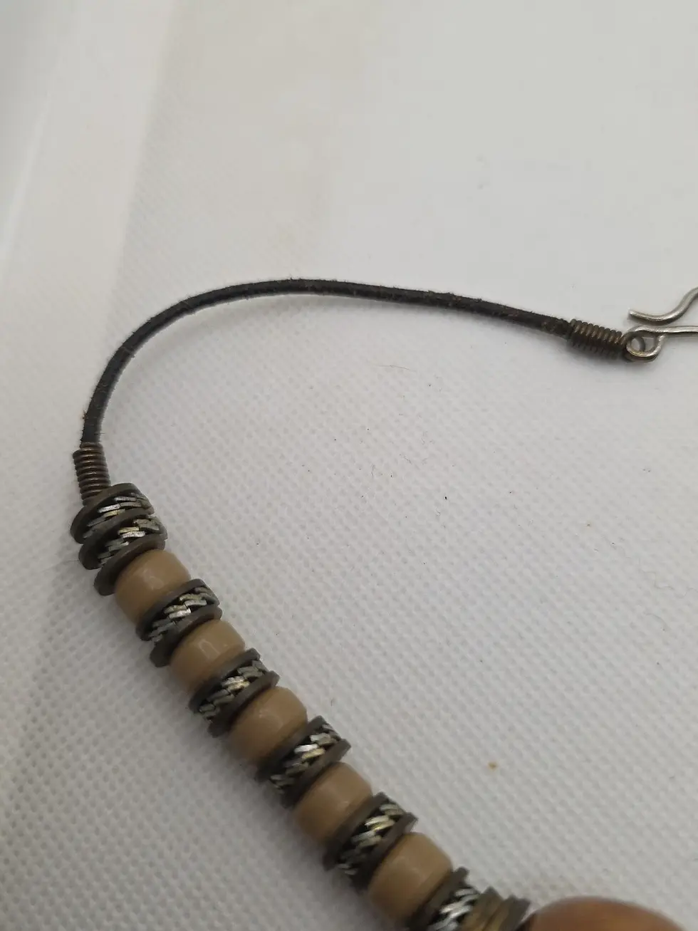 Beaded jewelry with clasp