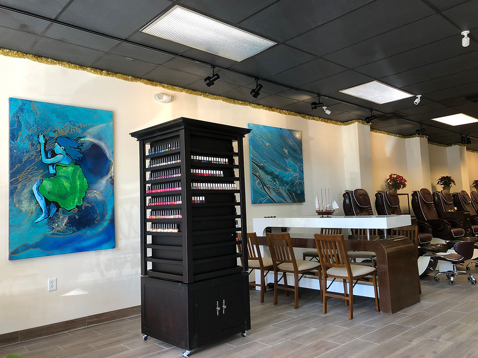 Show Nails & Spa