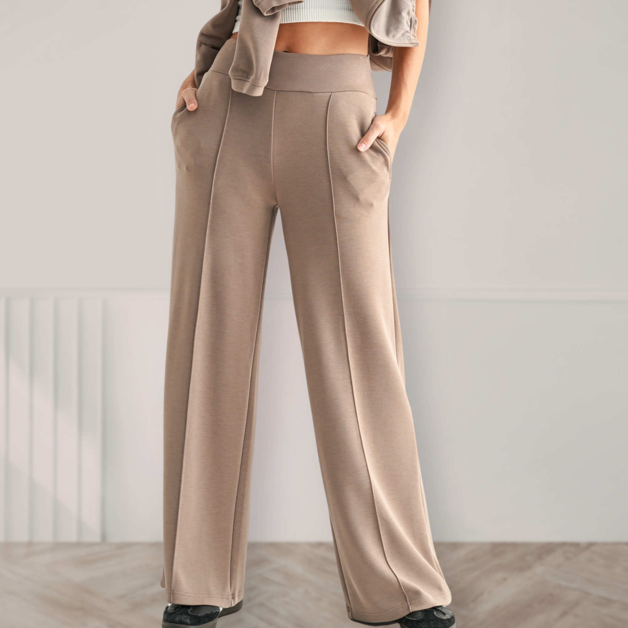 Flow Pleated Lounge Pants