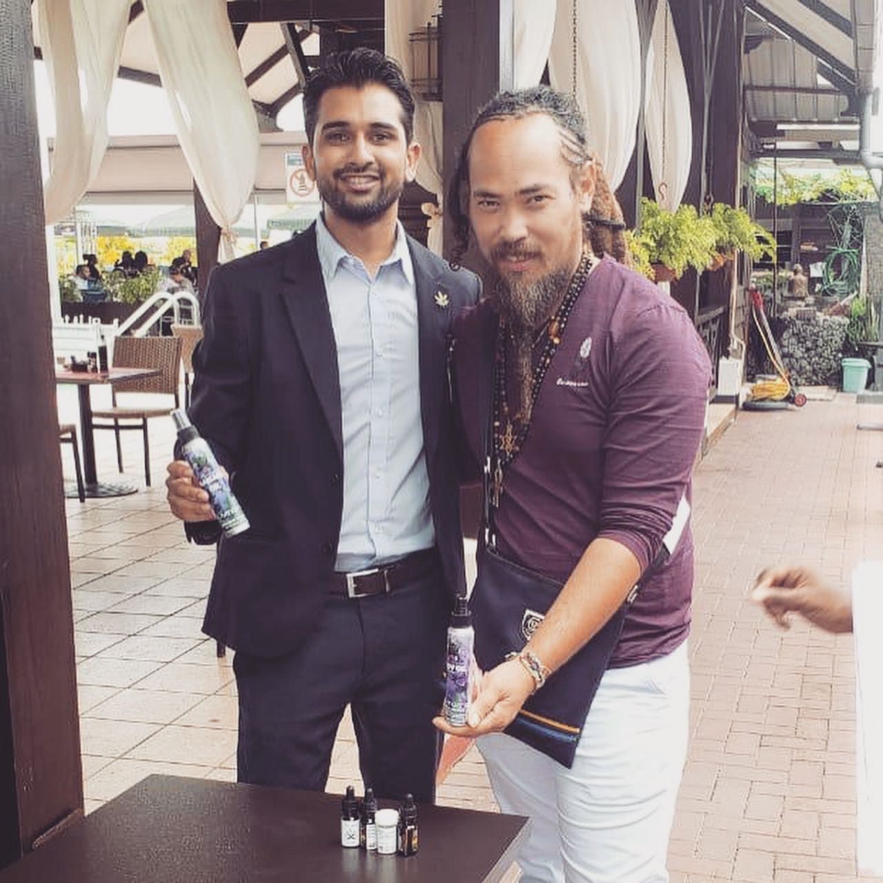 Vidjai and Chino
