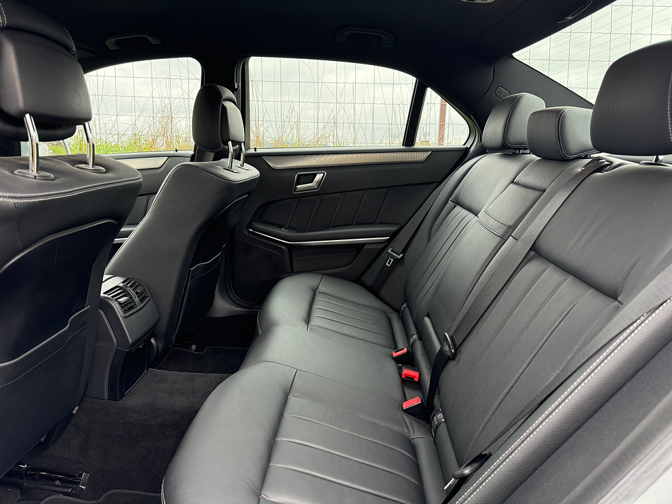 Miniature : MERCEDES CLASSE E 2.2 220 170ch EXECUTIVE 9G-TRONIC