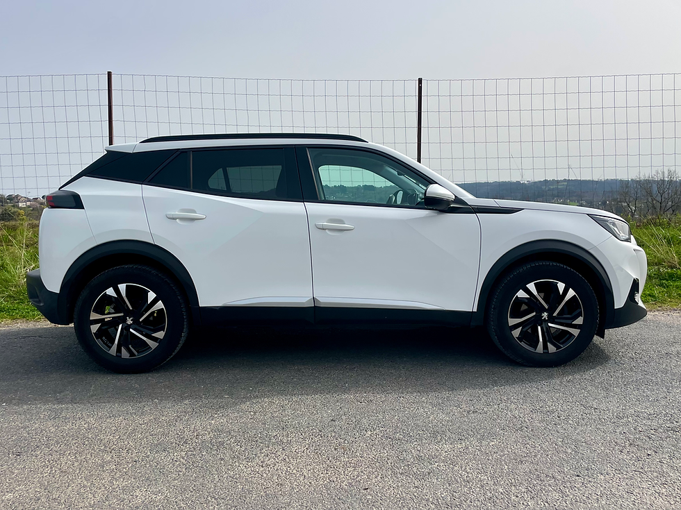 Miniature : PEUGEOT 2008 II 1.5 BLUEHDI 110ch ALLURE BUSINESS