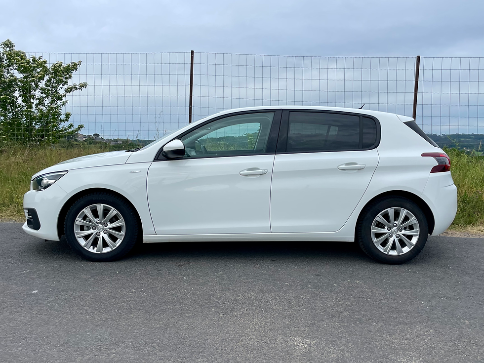 Miniature : PEUGEOT 308 II (2) 1.5 BLUEHDI 100ch STYLE