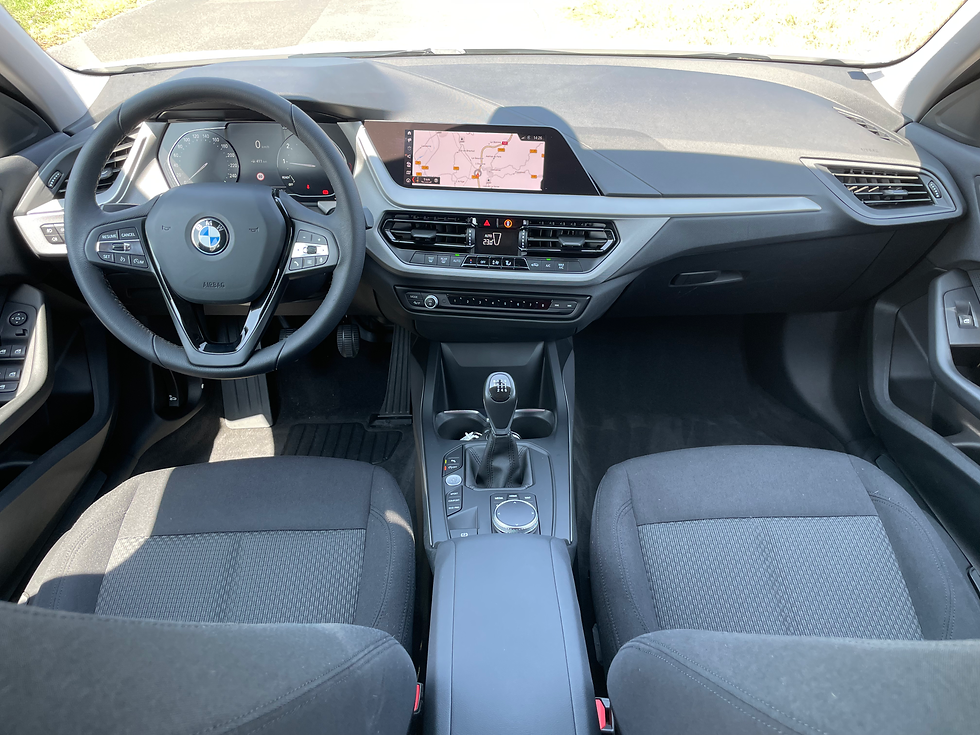 Miniature : BMW SERIE 1 118i 140ch LOUNGE
