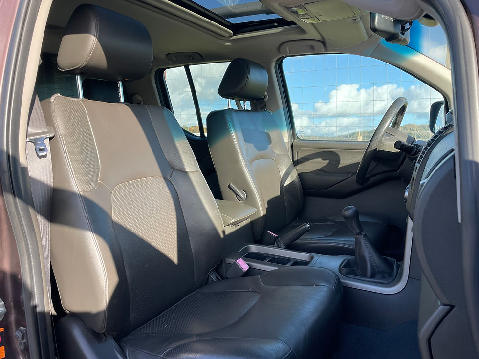 Miniature : NISSAN NAVARA DOUBLE CABINE 2.5 DCI 171ch 4WD