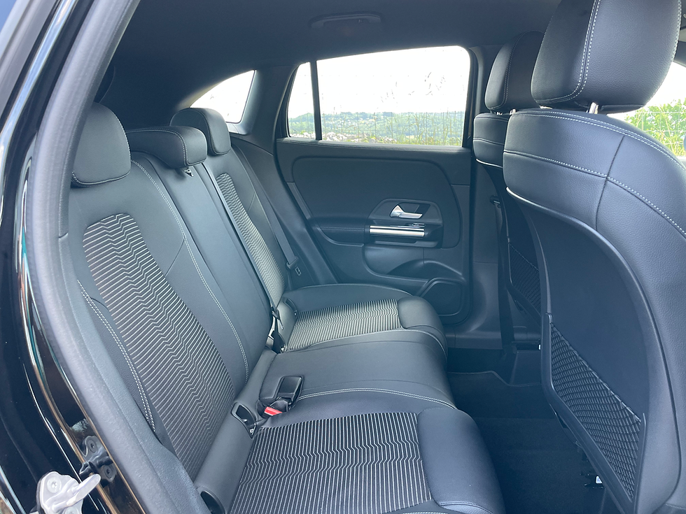 Miniature : MERCEDES CLASSE GLA 200D 150ch PROGRESSIVE LINE 8G