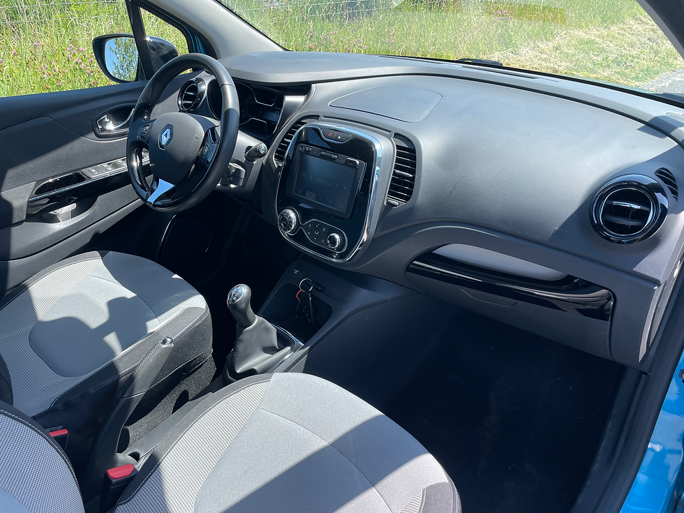 Miniature : RENAULT CAPTUR 0.9 TCE 90ch INTENS