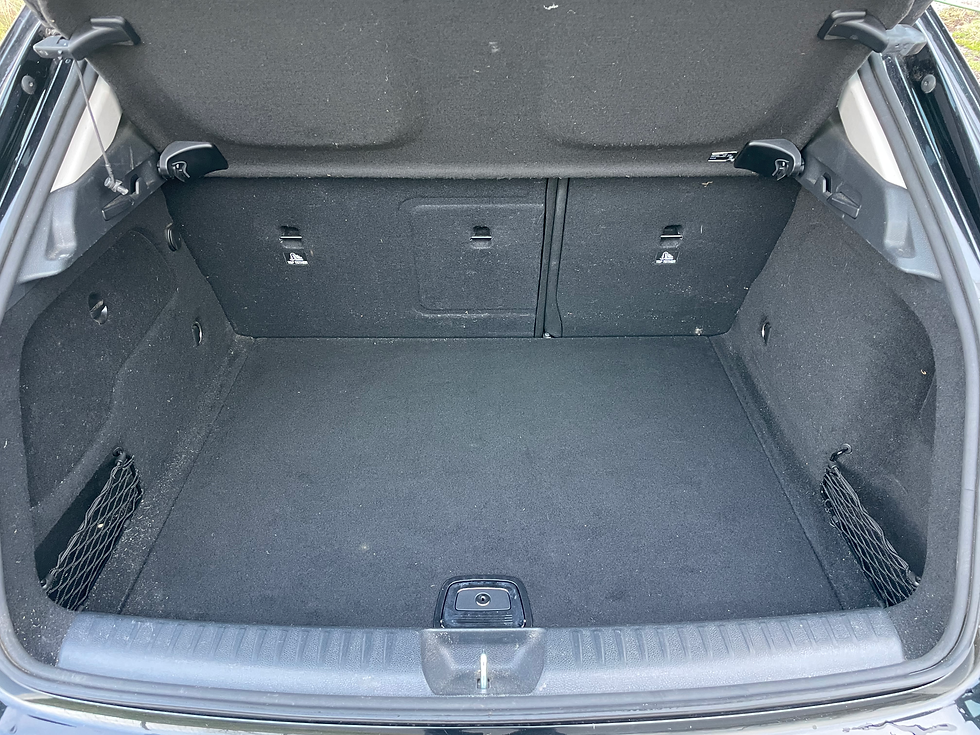 Miniature : MERCEDES CLASSE GLA 200 CDI 136ch INSPIRATION 7G-DCT