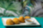 Arancini, Croqueta de Risotto del Día, Salsa Tomate Fresco, Queso de Cabra