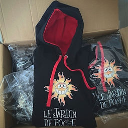 impression logo Sweast shirt capuche