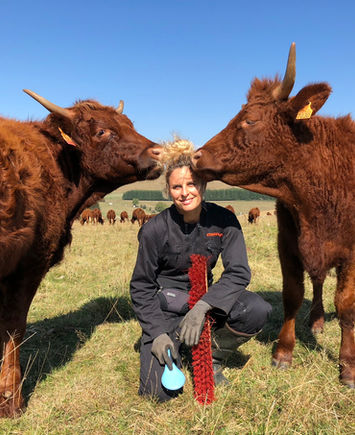 Pauline Garcia Eleveuse vaches chevaux chèvres