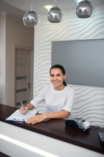 3 formas de comissionar a recepcionista da sua clínica ou consultório odontológico