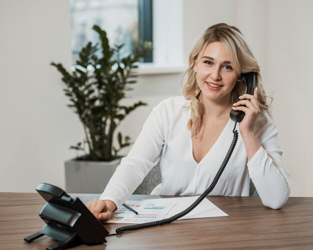 O Paciente Parou de Atender o Telefone? Crie um Fluxo de Cadência de Follow-up com o Cliente