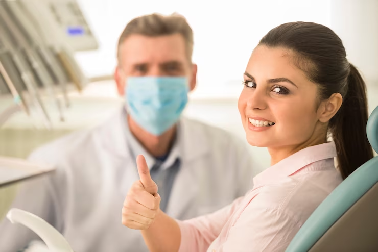 Fidelização na Odontologia: O Tratamento Acaba, a Venda Começa