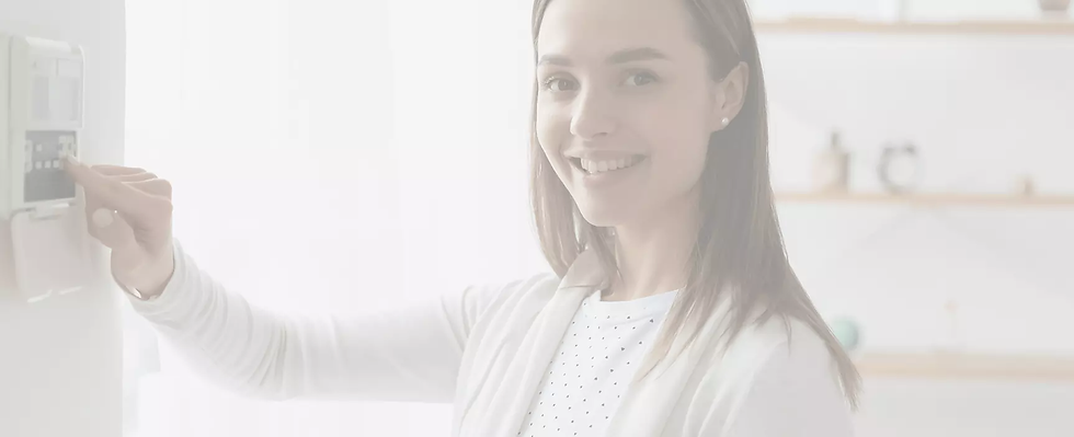 testimonials-bg.webp