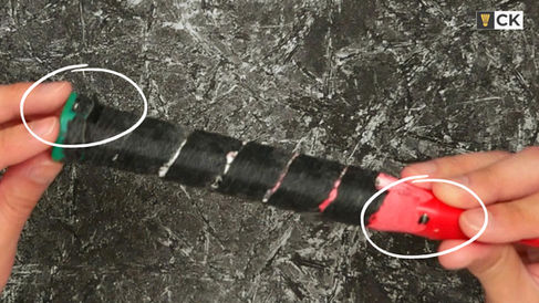 Staples In Grip Handle badminton racket