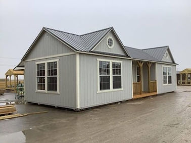 fantastic-tiny-home-cabin-2218768551-di50df5f.jpg