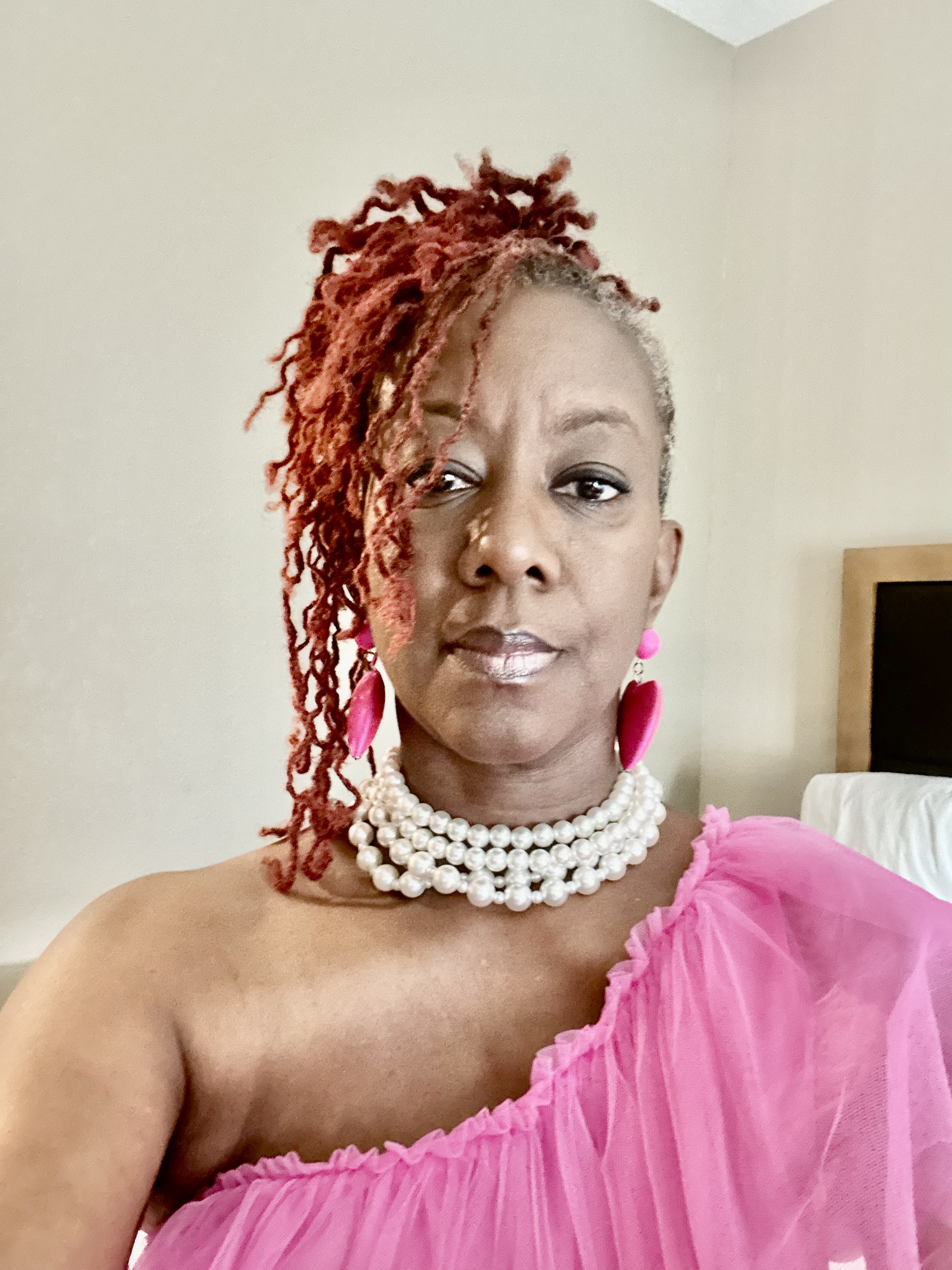 Writer: Chic Rozz