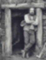 Cam Will Thom - Goldminer 1820