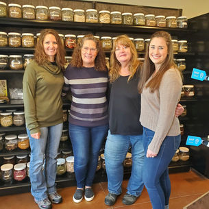 Meet Our 2023 Herbal Interns!