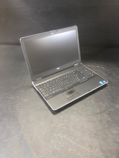 Dell Latitude E6540 15.6" / i7-4810MQ / 8GB RAM / 500GB HDD / Windows 10