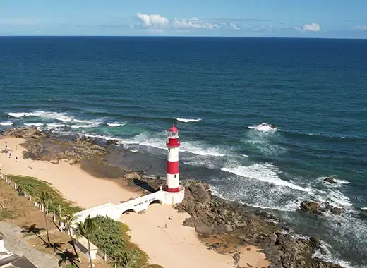 Foto aerea Farol de Itapua Drone de Salvador