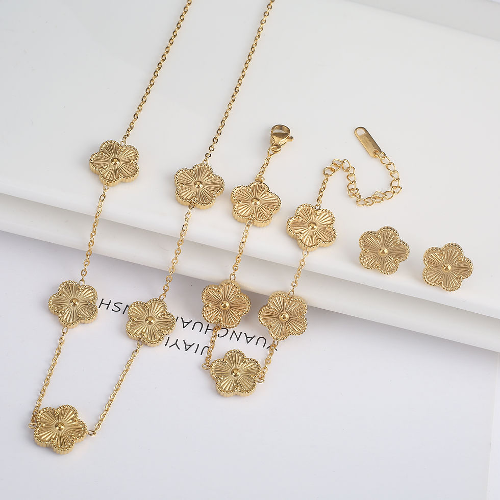 Thumbnail: 3Pcs 18k Gold-Plated Five-Leaf Flower Necklace Earrings Bracelet Jewelry Set For
