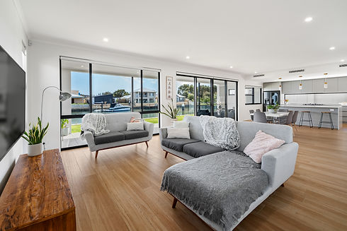 25 Windward Green, Geographe-8 Hi-Res.jpg