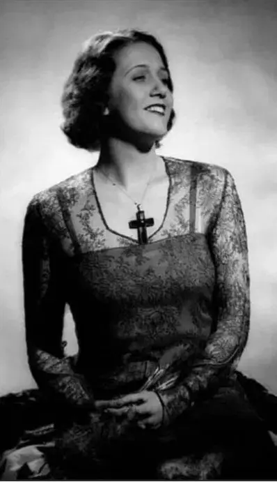 Margery Booth at the height of her fame