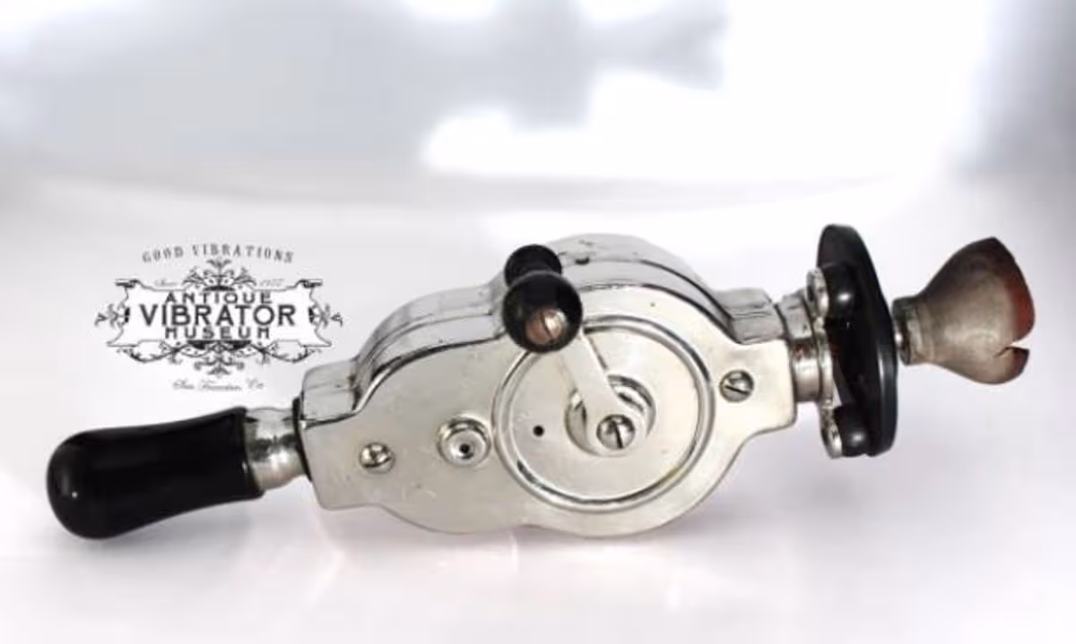 Dr Macaura's Pulsocon Blood Circulator (circa 1880-1920)(Image: Vintage Vibrator Museum)