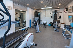 BB100 Exercise Room (shared)